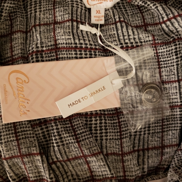 Plaid Button Front Jumpsuit - Picture 5 of 6